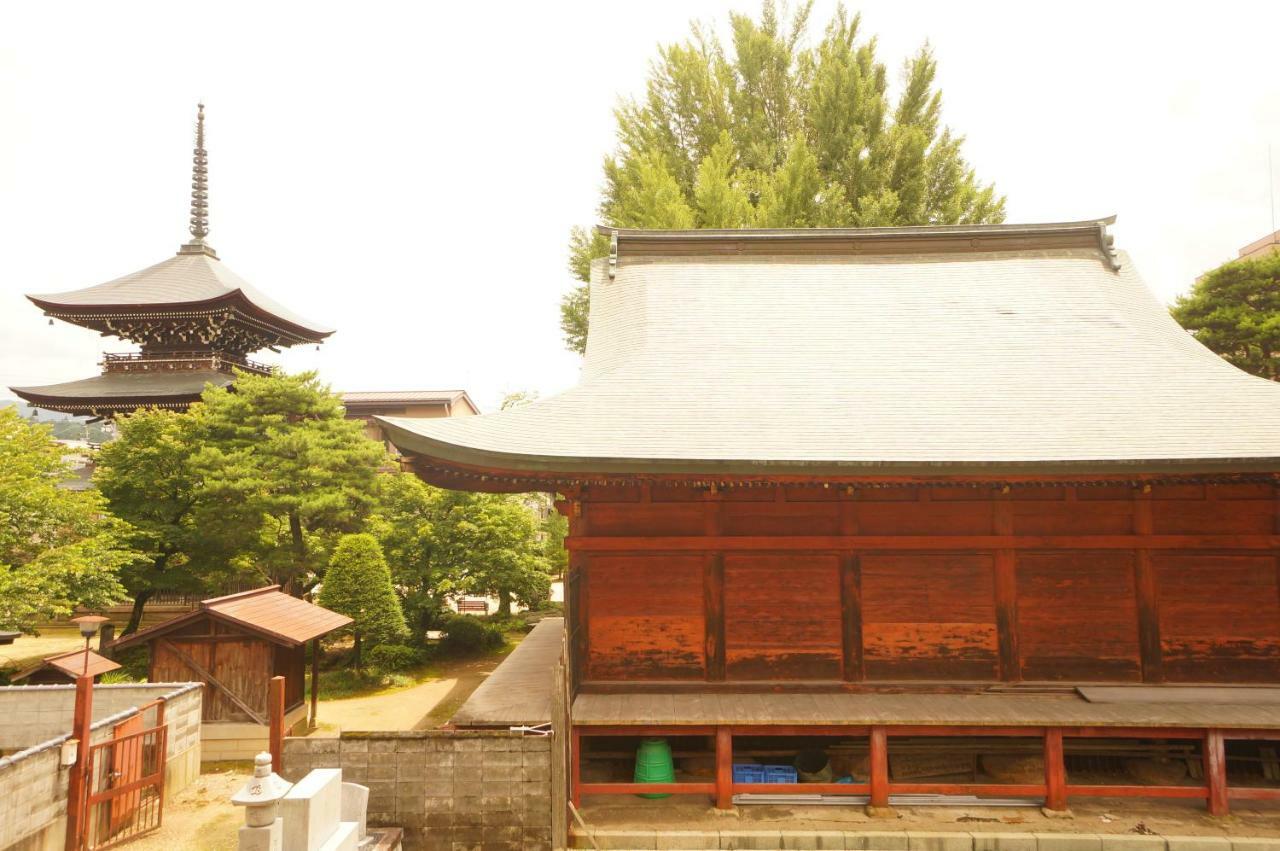 Icho Takayama Villa Takayama  Buitenkant foto